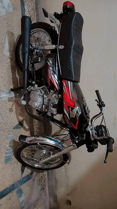 Honda 125  2009 Modal