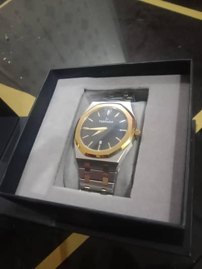 tornado Japan watch serial no t9009