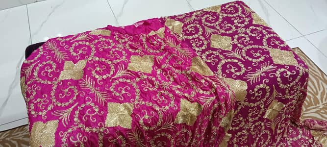 almost new lehnga with beautiful hand work with dupatta fully emb