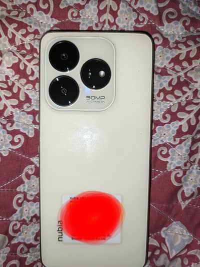 ZTE Nubia V 60 Design 6+10 GB RAM. 256 GB Memory