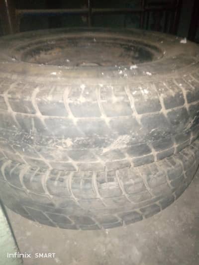 New Asia rickshaw tire rim samat tiar condition normal
