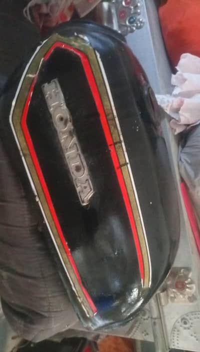 tanki Honda 1982 Jenuine ok hai   03122793392