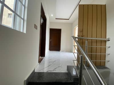 Abrar Estate Offers 1 Kanal Double Story House For Rent Near Collage Road
