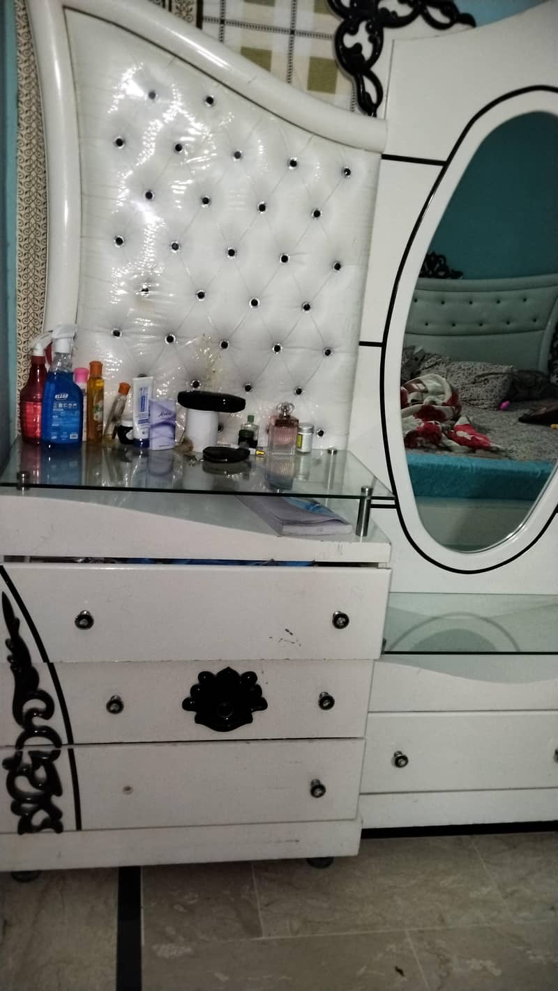 Devider Dressing Sofa 3