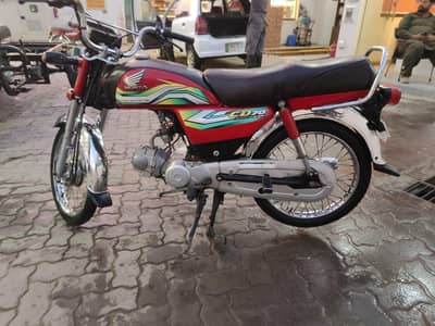 CD 2023 10/10  NUT to nut totally genuine Engine 100%