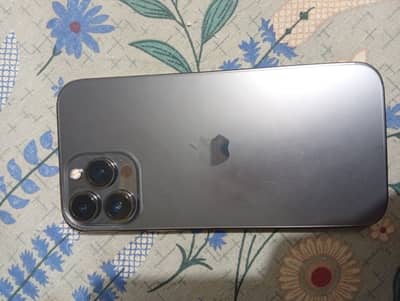 I phone 13 pro max + charger + cooling fan + splitter