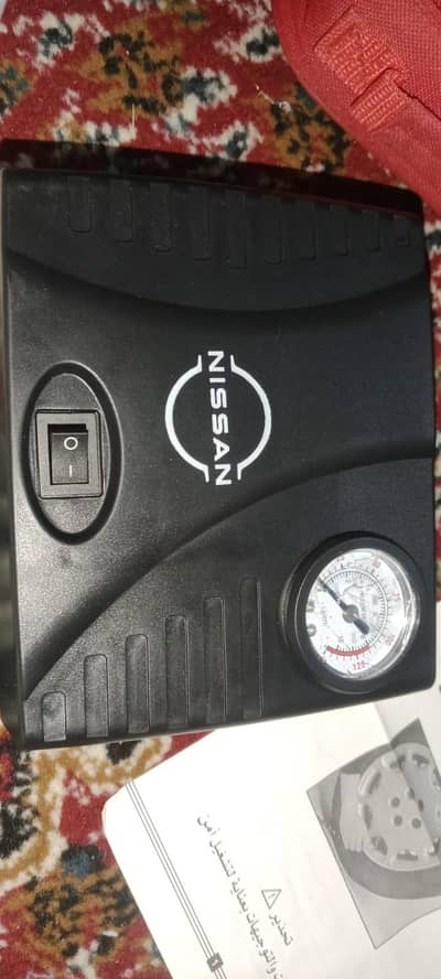 Machine Pump car and bike tire