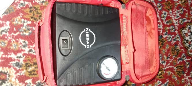 Machine Pump car and bike tire