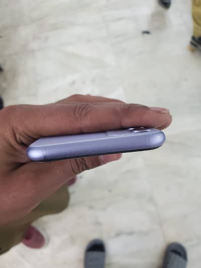 Battery health 100 percent face i d not working 10by 10 complete box