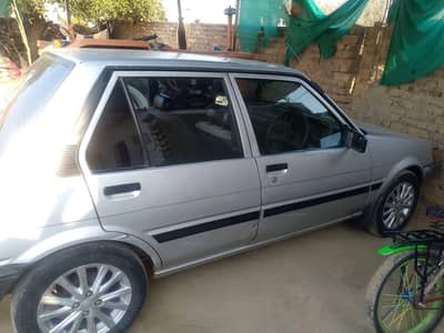 Toyota corolla 1986 Total  genuine