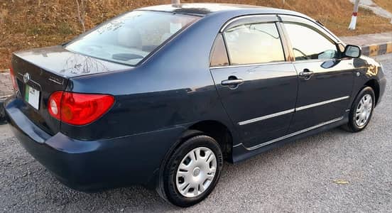 Toyota Corolla SE Saloon 2004