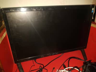 Haans 24 Inch Lcd With Built In Stereo Speakers