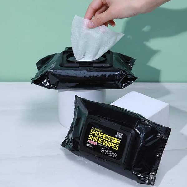 80-Piece Set of Shoe Shine Wipes