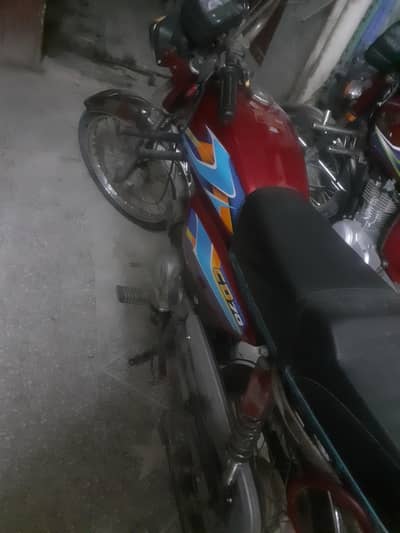 Ravi bike