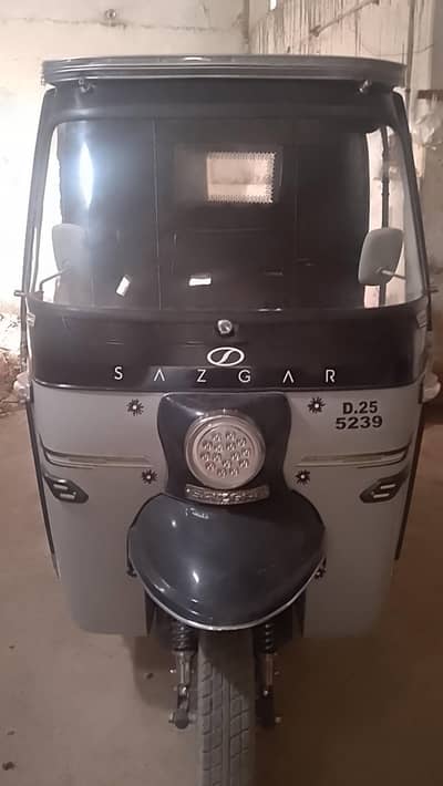 sazgar Raksha new can Dasha ok petrol par hy