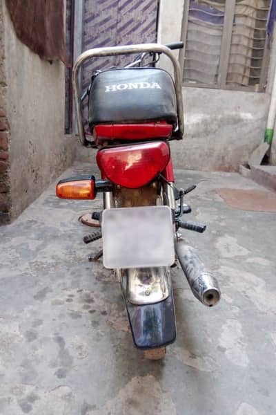 Honda CD 70 1989 model