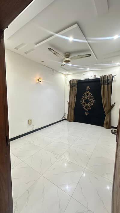 5 marla upper portion for rent