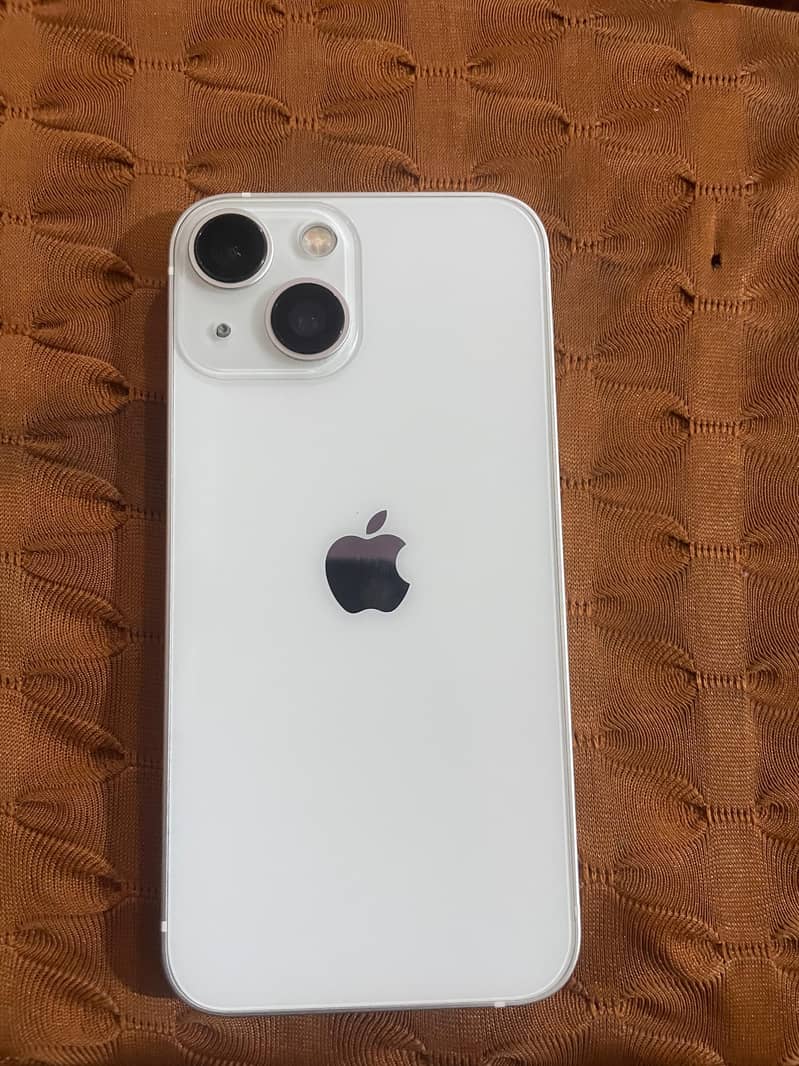 iPhone 13 Mini 0