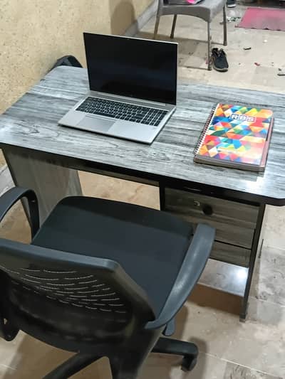 Office table
