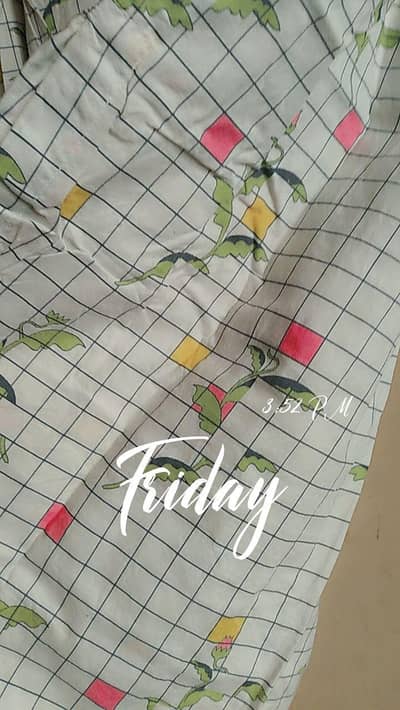 ya preloved kurtie hy orignal mak ki stuff lawn hy