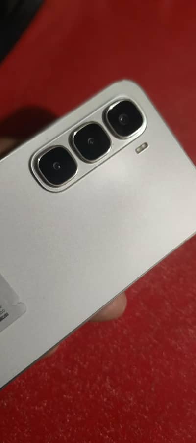 infinix hot 60 I 6+6 128