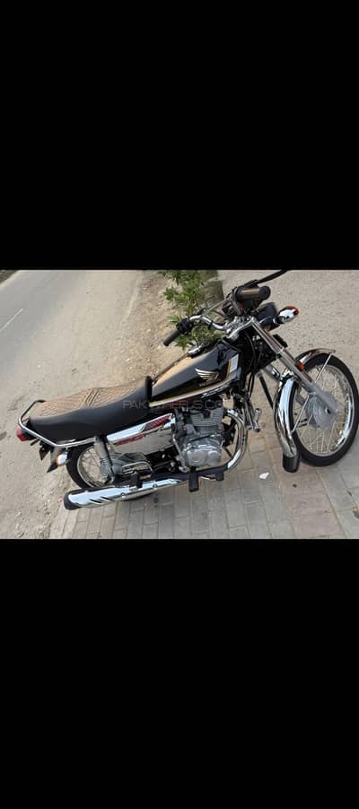 Honda CG 125 2025