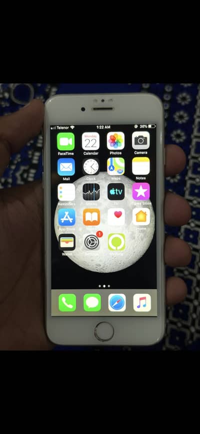 iPhone 6 pta approved all okay finger ok only battery change hy