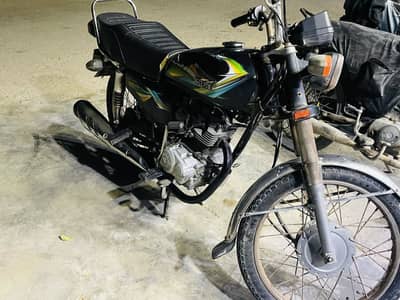 super power 125 2020 seild engine  1st onwer