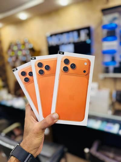 Box Pack Apple Iphone 17 Pro Max 256GB Cosmic Orange USA / UK Variant