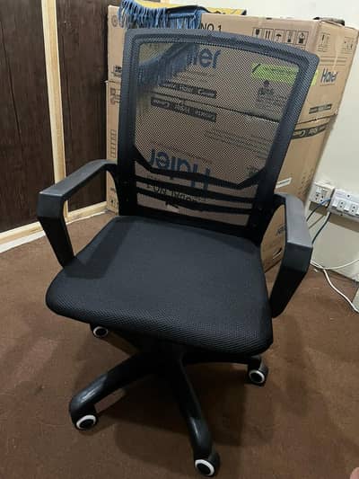 Low Back Chair/Mesh Chair/Office Chair/Staff Chair/Visitor Chair