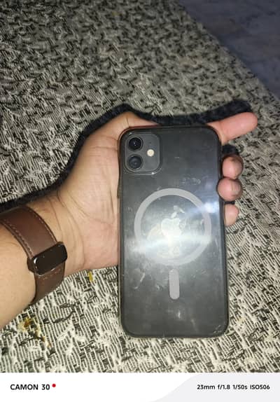 I PHONE 11 64GB BATTERY 79