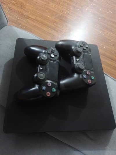 Playstation 4 Slim 500gb (Jailbreak 12.02)