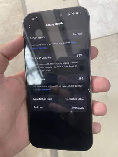 iphone 16 pro max Natural titanium with orginal box and cable