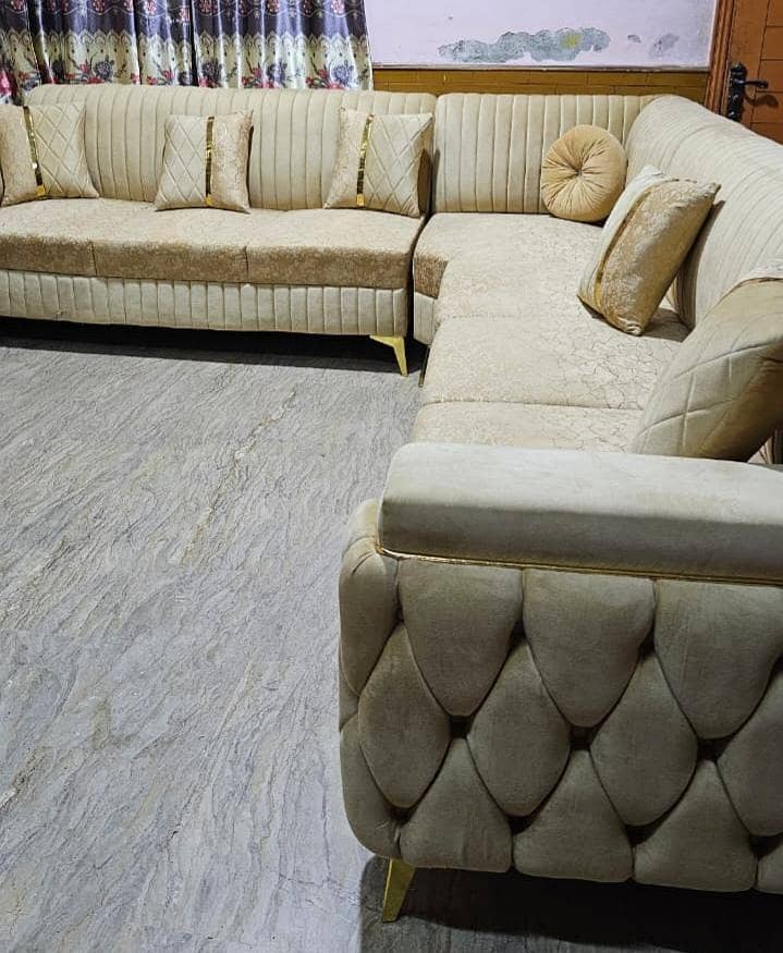 sofas condition 90% 0