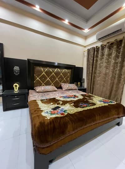 Premium King Size (oak) Wooden Bed with matress for Sale
