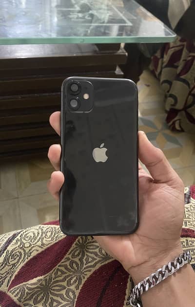 iPhone 11”Wathapp Number 03067528057