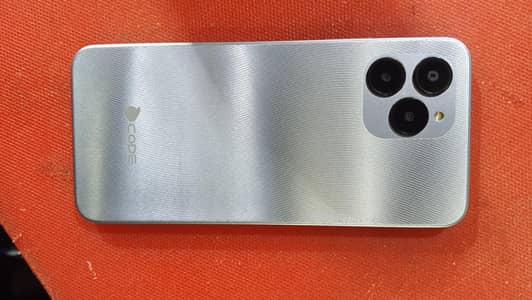 want to sell with box and some accessories