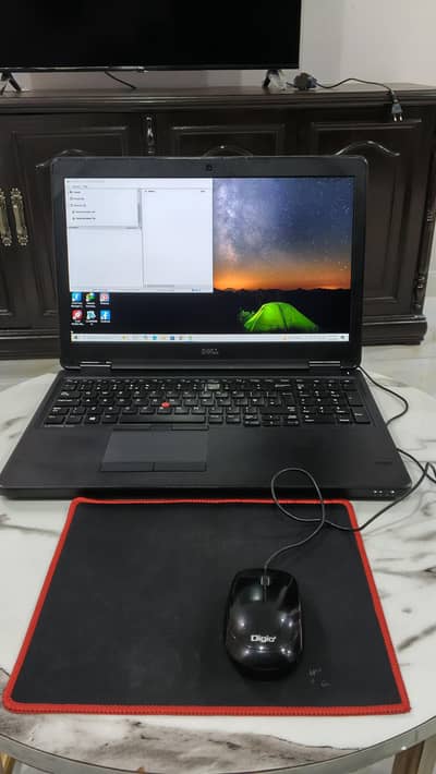 Dell Latitude E5550 5th Gen i5   8 GB Ram 250 GB Hard