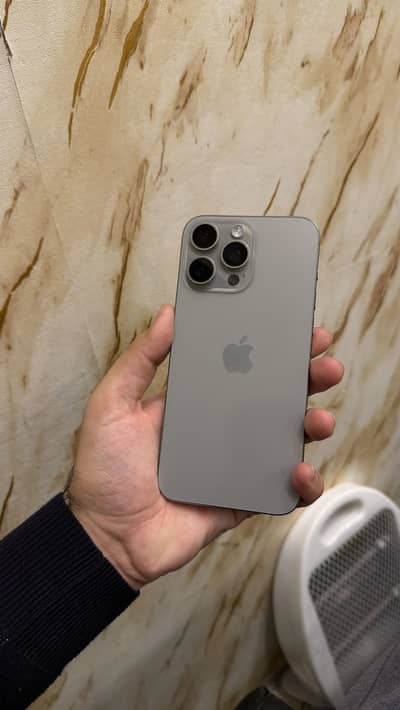 15Pro Max 256gb PTA Single+Esim