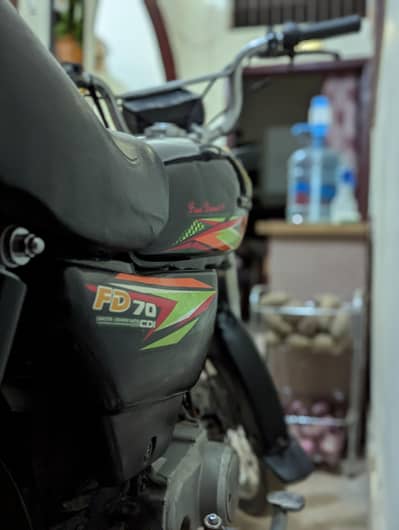 FIT start Hain super star Nahin hai good condition hai