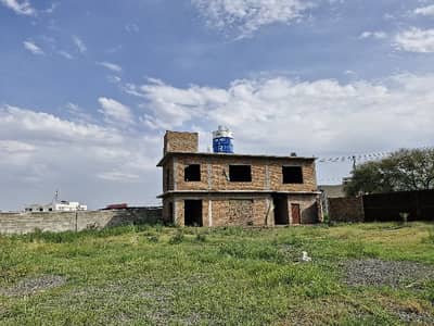 9.5 Kanal Yard/Warehouse Available For Rent