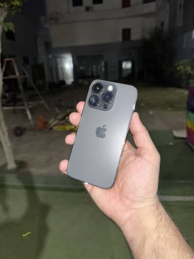 iPhone 14 Pro  – 126GB Black