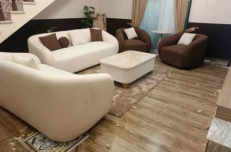 hmra ha new dazin k sofa banya jata ha sofa rapring k km be kia jata