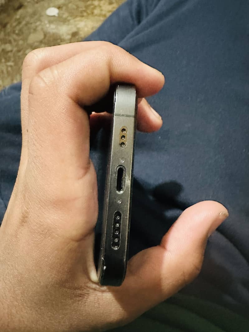 iPhone 12 Pro 9