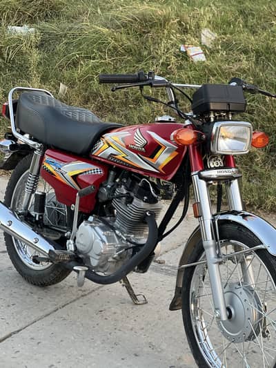 HONDA 125 2025 AKHIRI MONTH MAI NIKLA HE 238500 DOUBLE SAMAN TANKI