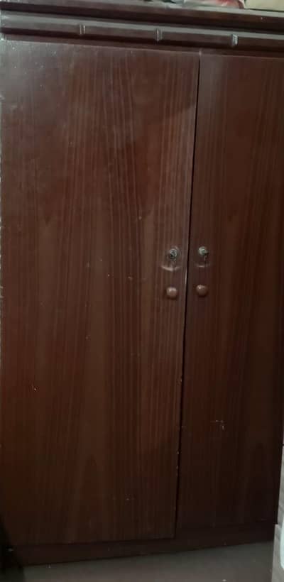 used wardrobe almari
