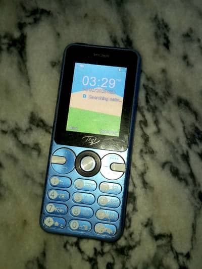 itel mobile blue colour  with assisress