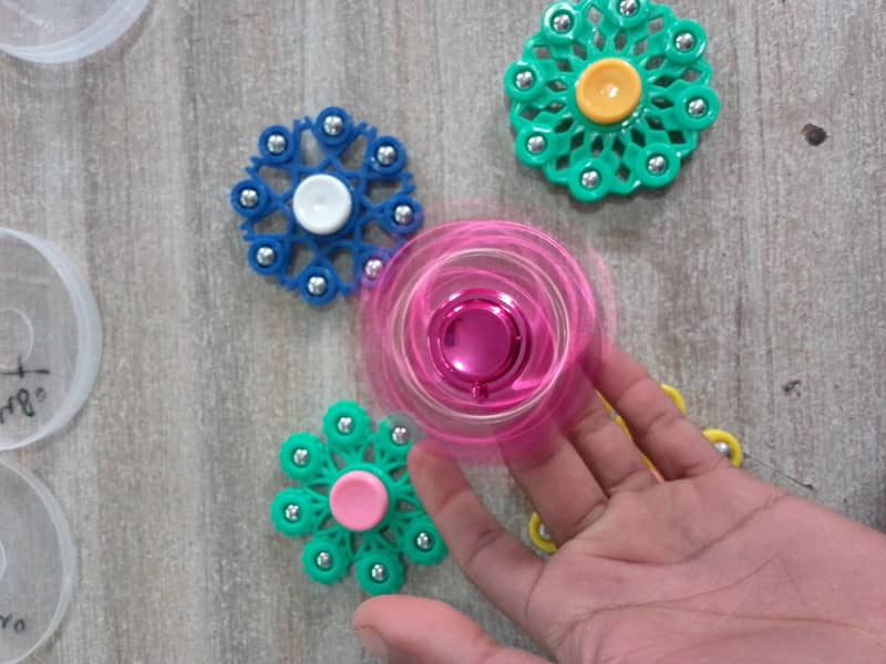 SPINNER 8