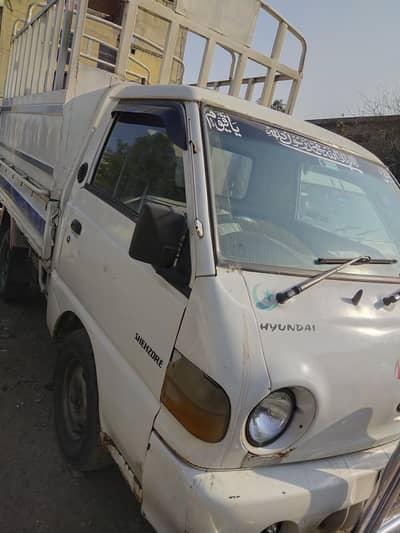 hyundai Shahzore 2005 model