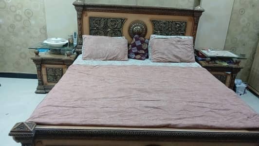 use furnitur exellent coundition